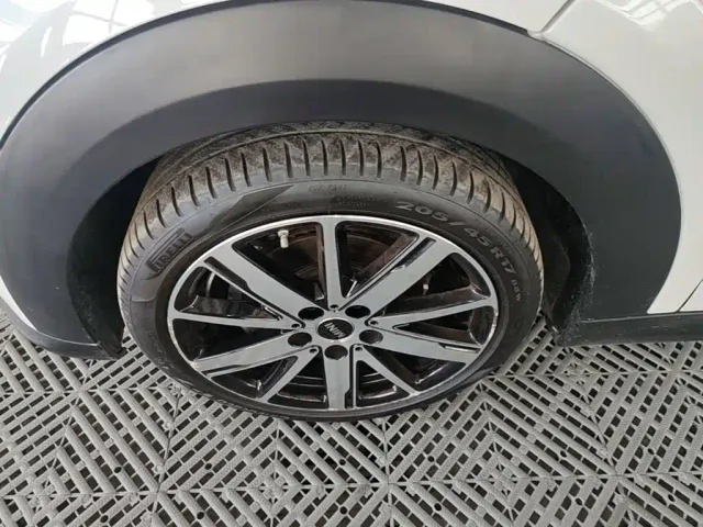 MINI Hatch — Фото автомобиля 22