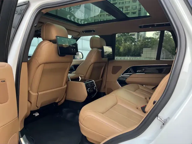Land Rover Range Rover — Фото автомобиля 26