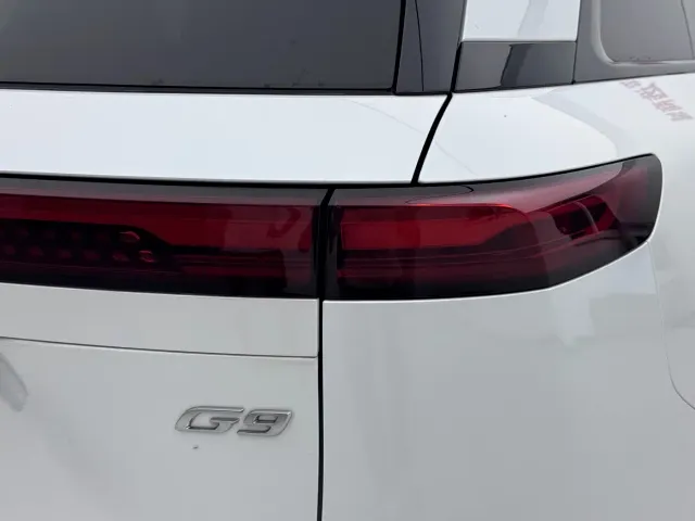 Xpeng G9 — Фото автомобиля 7