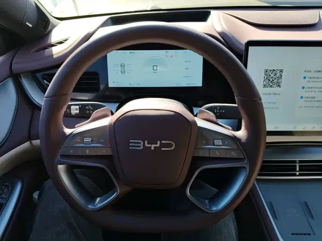 BYD Seal 07 DM-i — Фото автомобиля 10