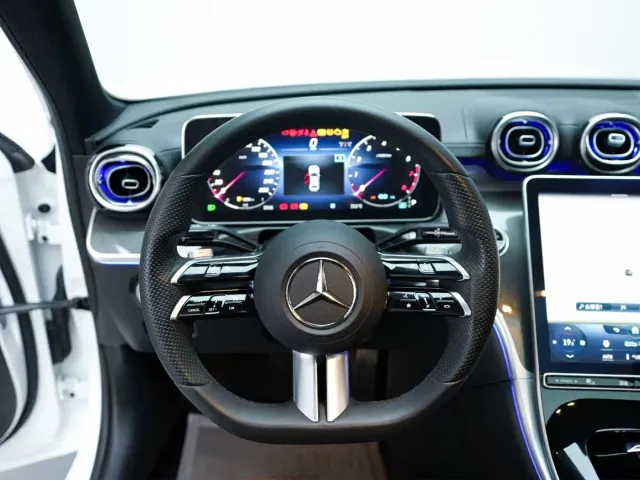 Mercedes-Benz C-Class — Фото автомобиля 12