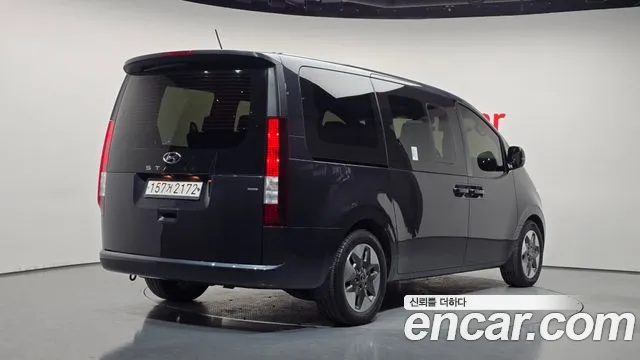 Hyundai Staria — Фото автомобиля 2