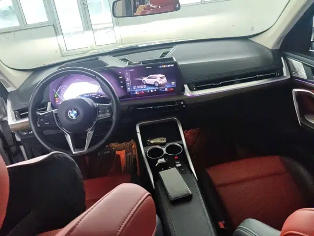 BMW X1 — Фото автомобиля 9