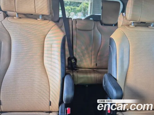 Kia Carnival 4th Gen — Фото автомобиля 2