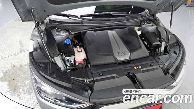 Kia EV6 — Фото автомобиля 6