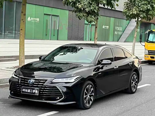 Фотография автомобиля — Toyota Avalon