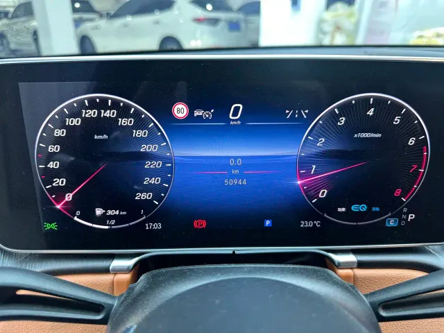 Mercedes-Benz S-Class — Фото автомобиля 10