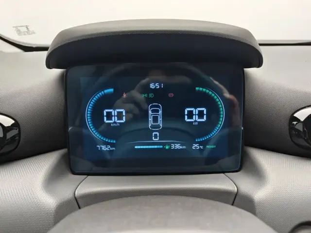 Leapmotor T03 — Фото автомобиля 5