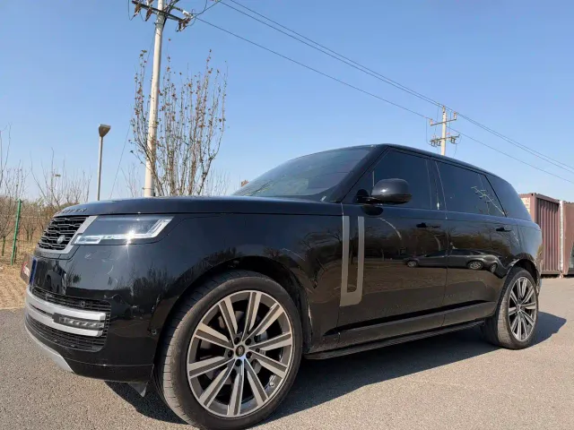 Land Rover Range Rover — Фото автомобиля 3