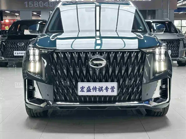 GAC Trumpchi GS8 — Фото автомобиля 3
