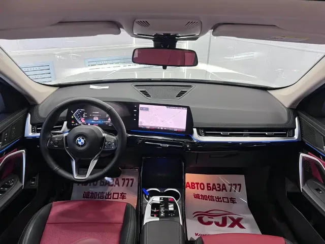 BMW X1 — Фото автомобиля 14
