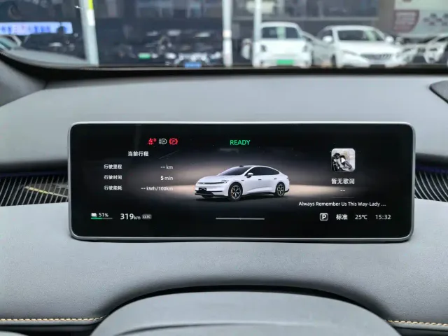 Changan Qiyuan A06 — Фото автомобиля 15