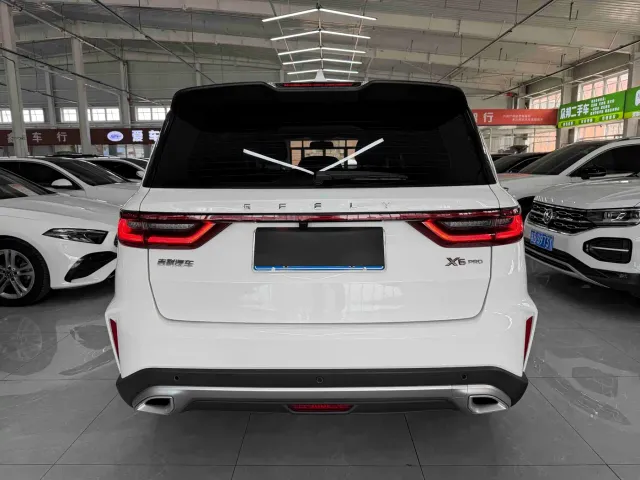 Geely Vision X6 — Фото автомобиля 5