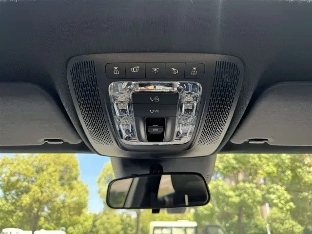 Mercedes-Benz A-Class — Фото автомобиля 23