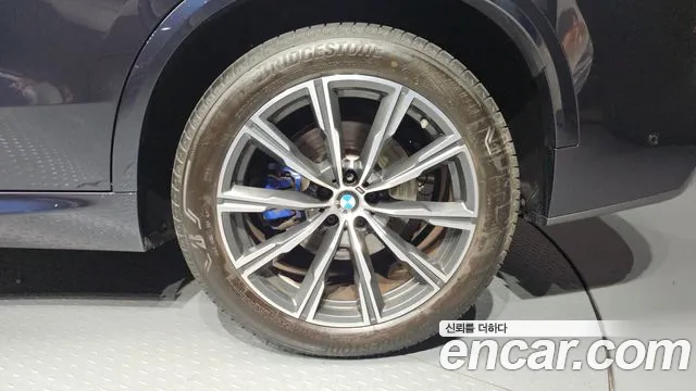 BMW X5 — Фото автомобиля 7