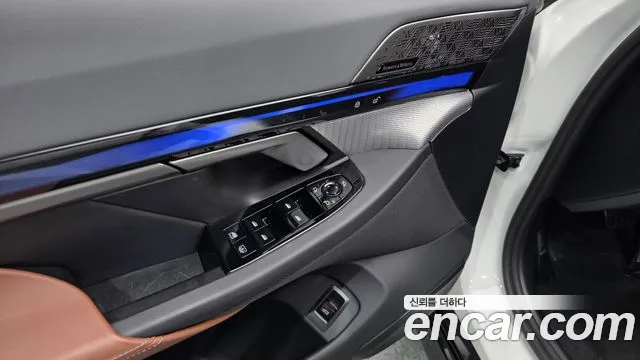BMW i5 — Фото автомобиля 28