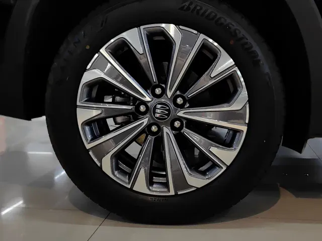 Buick Envision S — Фото автомобиля 15