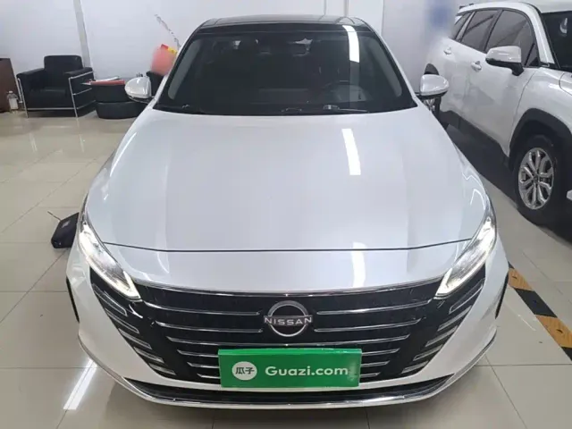 Nissan Teana — Фото автомобиля 2