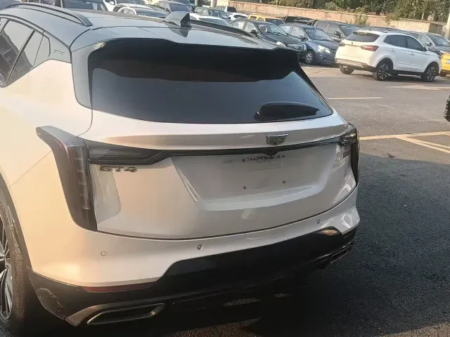 Cadillac GT4 — Фото автомобиля 4