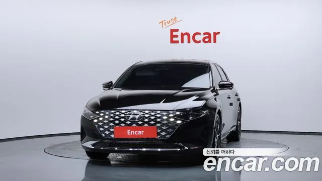 Hyundai Grandeur — Фото автомобиля 3