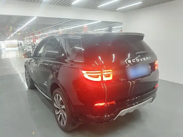 Land Rover Discovery Sport — Фото автомобиля 22