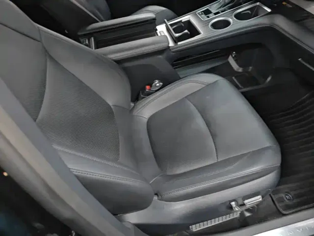 Toyota Granvia — Фото автомобиля 24