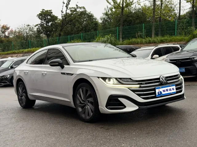 Volkswagen CC — Фото автомобиля 7
