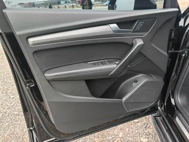 Audi Q5L — Фото автомобиля 7