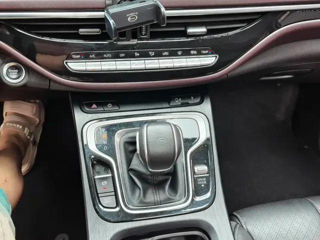 GAC Trumpchi M6 — Фото автомобиля 12