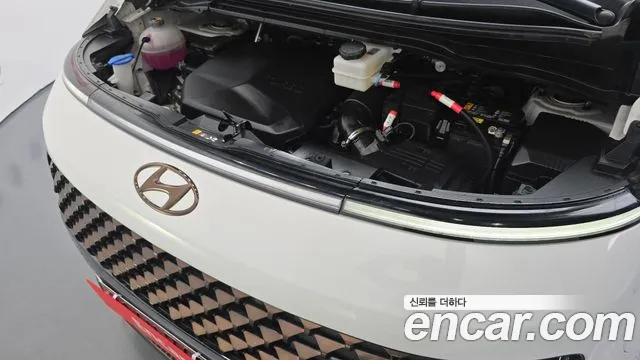 Hyundai Staria Staria 2WD автодом — Фото автомобиля 6
