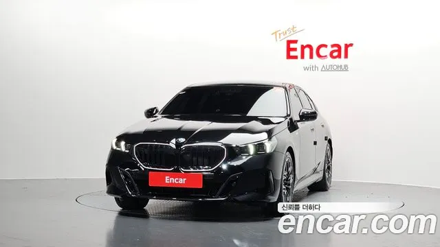 BMW 5-Series 5 серия (G60) 530i xDrive M Sport Pro Special Edition — Фото автомобиля 2