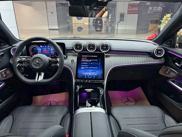 Mercedes-Benz C-Class — Фото автомобиля 7
