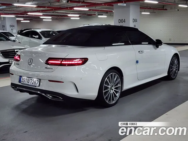 Mercedes-Benz E-Class — Фото автомобиля 20