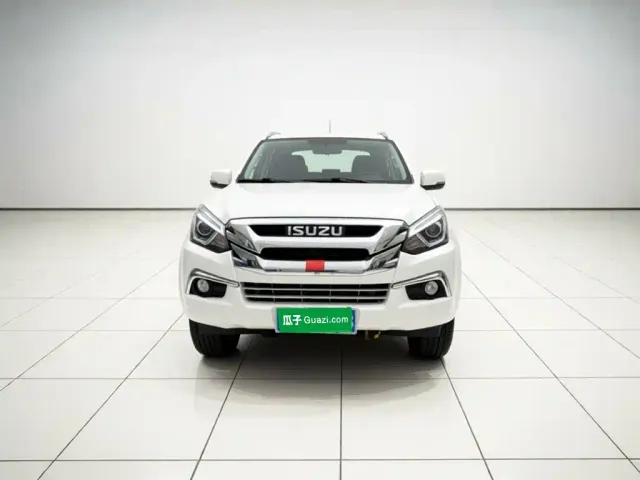 Isuzu mu-X Ranger — Фото автомобиля 2