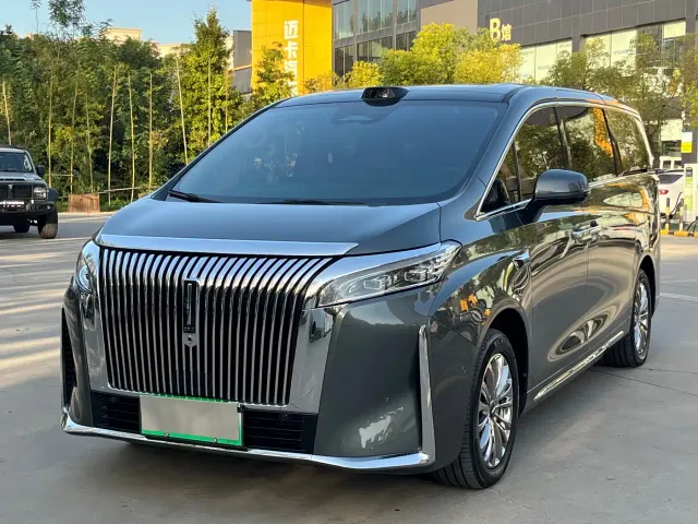 Фотография автомобиля — Wey Alpine