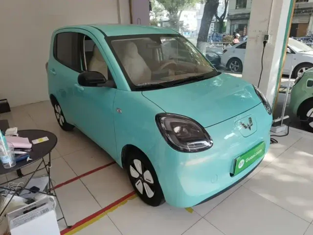 Wuling Hongguang Mini EV — Фото автомобиля 3