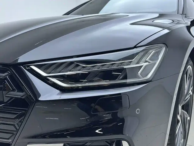 Audi A7L — Фото автомобиля 14