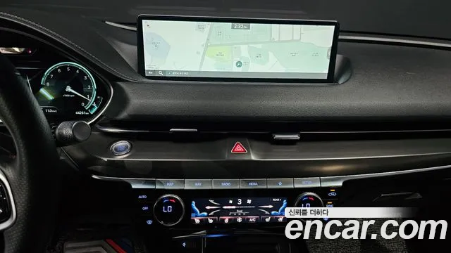 Genesis G80 Бензин 2.5 турбо AWD — Фото автомобиля 15