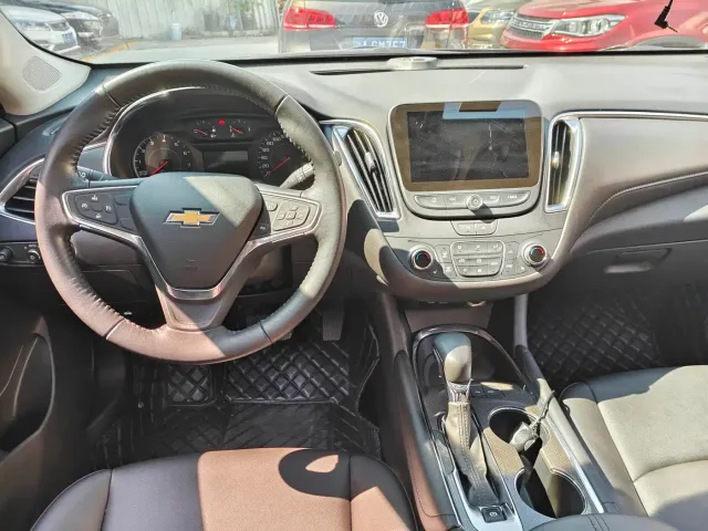 Chevrolet Malibu XL — Фото автомобиля 5