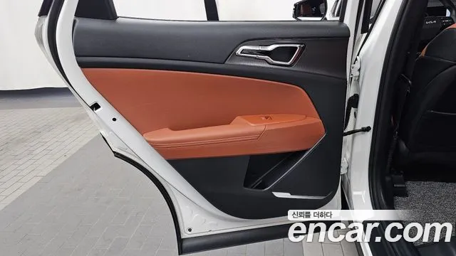 Kia Sportage — Фото автомобиля 14