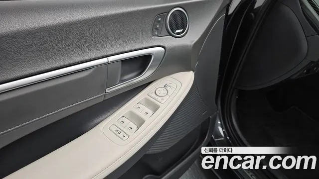 Hyundai Sonata Inspiration — Фото автомобиля 27