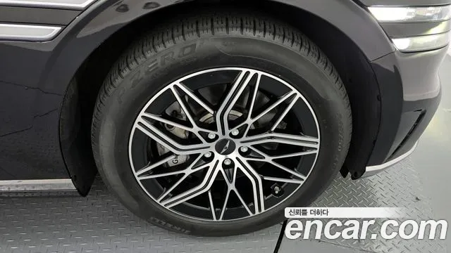 Genesis G90 Бензин 3.5 Turbo 2WD — Фото автомобиля 14