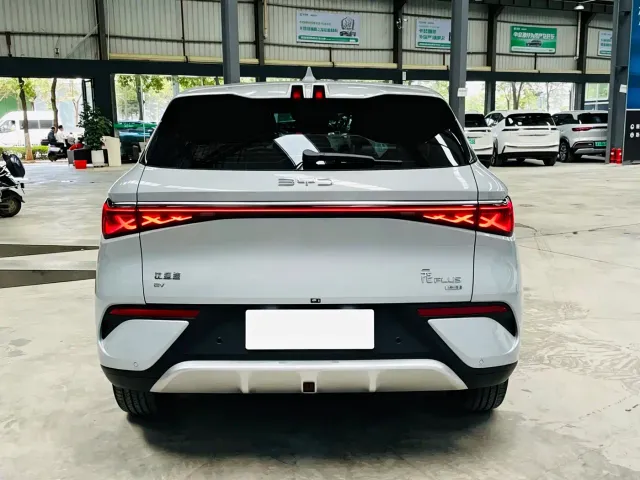 BYD Yuan PLUS — Фото автомобиля 4