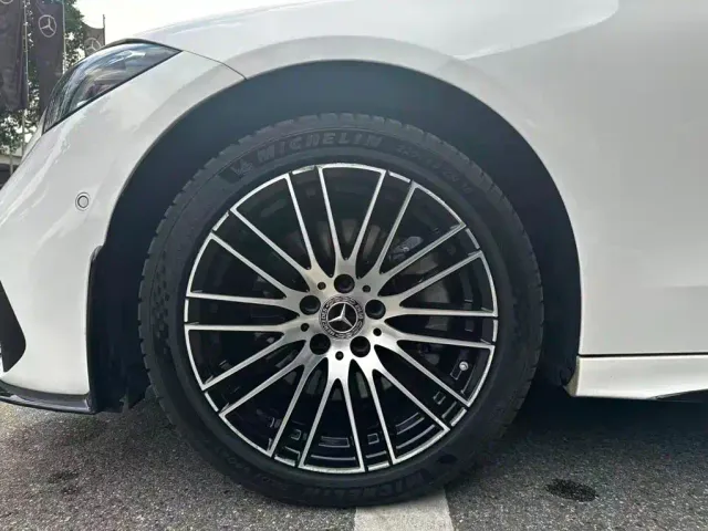 Mercedes-Benz C-Class — Фото автомобиля 12