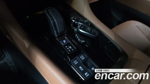 Toyota Alphard 4th Gen — Фото автомобиля 12