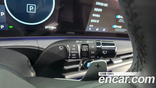 Hyundai Santa Fe MX5 — Фото автомобиля 20