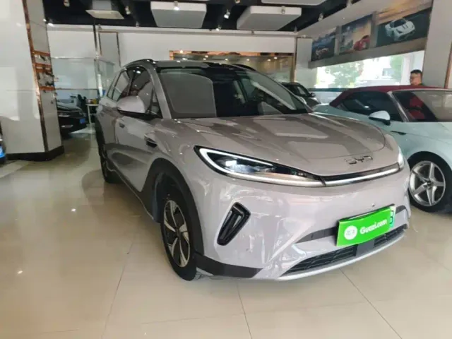 BYD Sealion 05 EV — Фото автомобиля 3