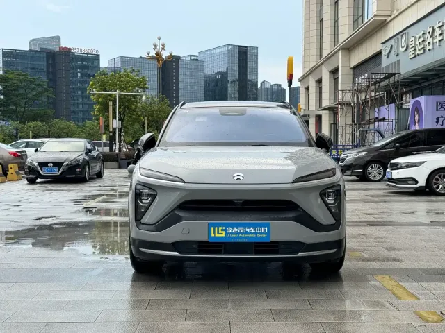 Nio ES6 — Фото автомобиля 2