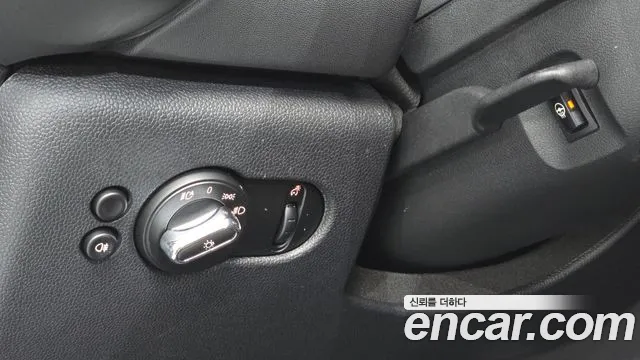 MINI Cooper — Фото автомобиля 25