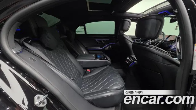 Mercedes-Benz S-Class W223 — Фото автомобиля 12